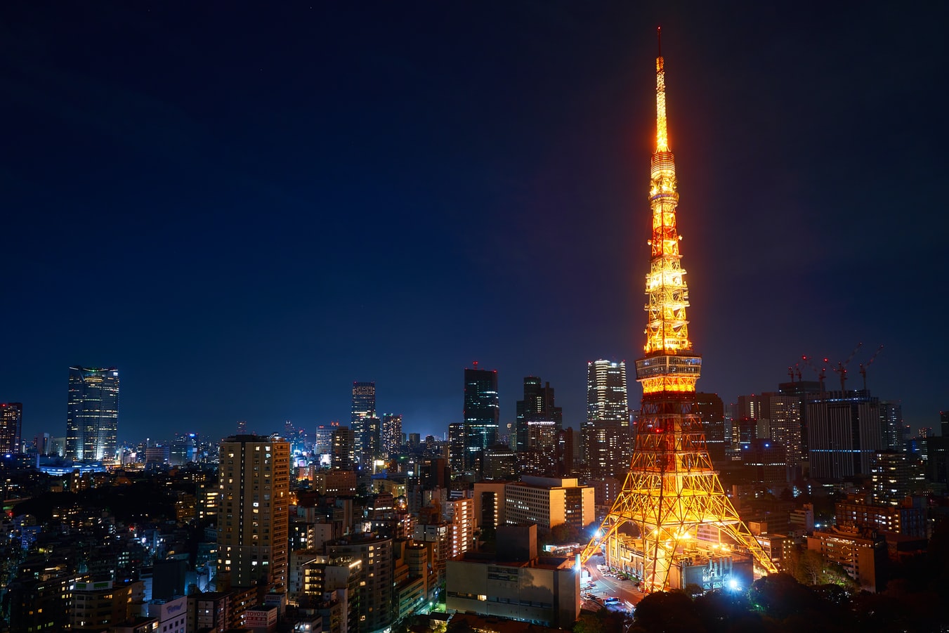 figure-tokyo-tower
